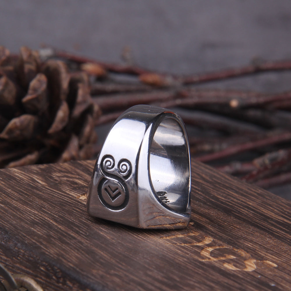 Gothic Loli Nordic Compass Ring Male